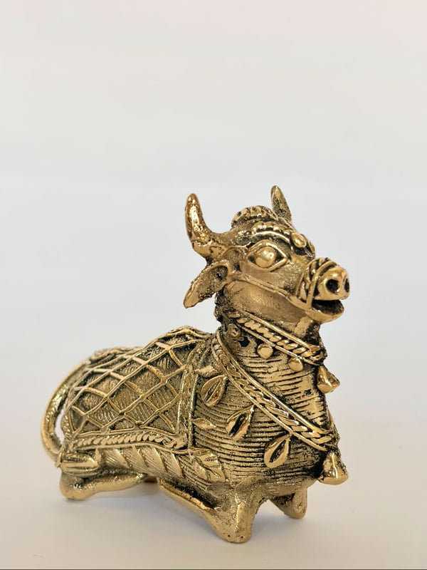 Dhokra Mini Nandi – Handcrafted Brass Paperweight | Bastar Art